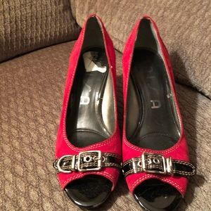 Women’s red heels